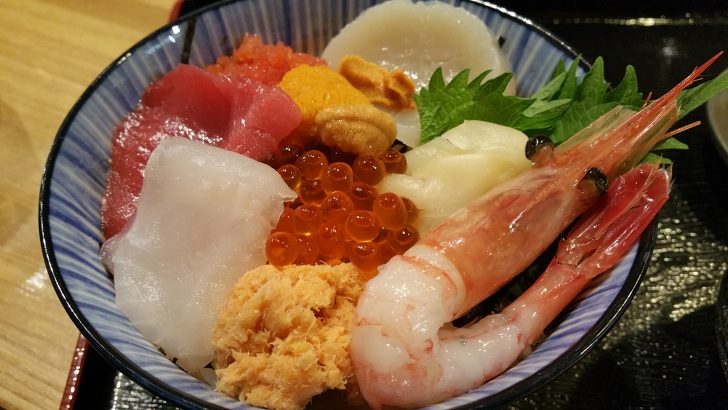海鮮丼