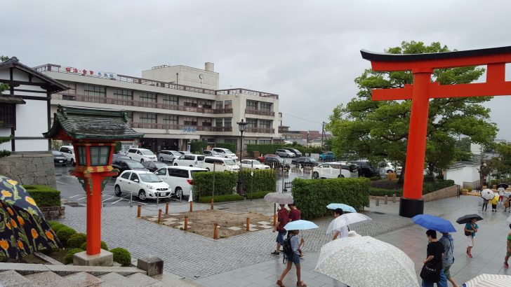 伏見稲荷大社駐車場